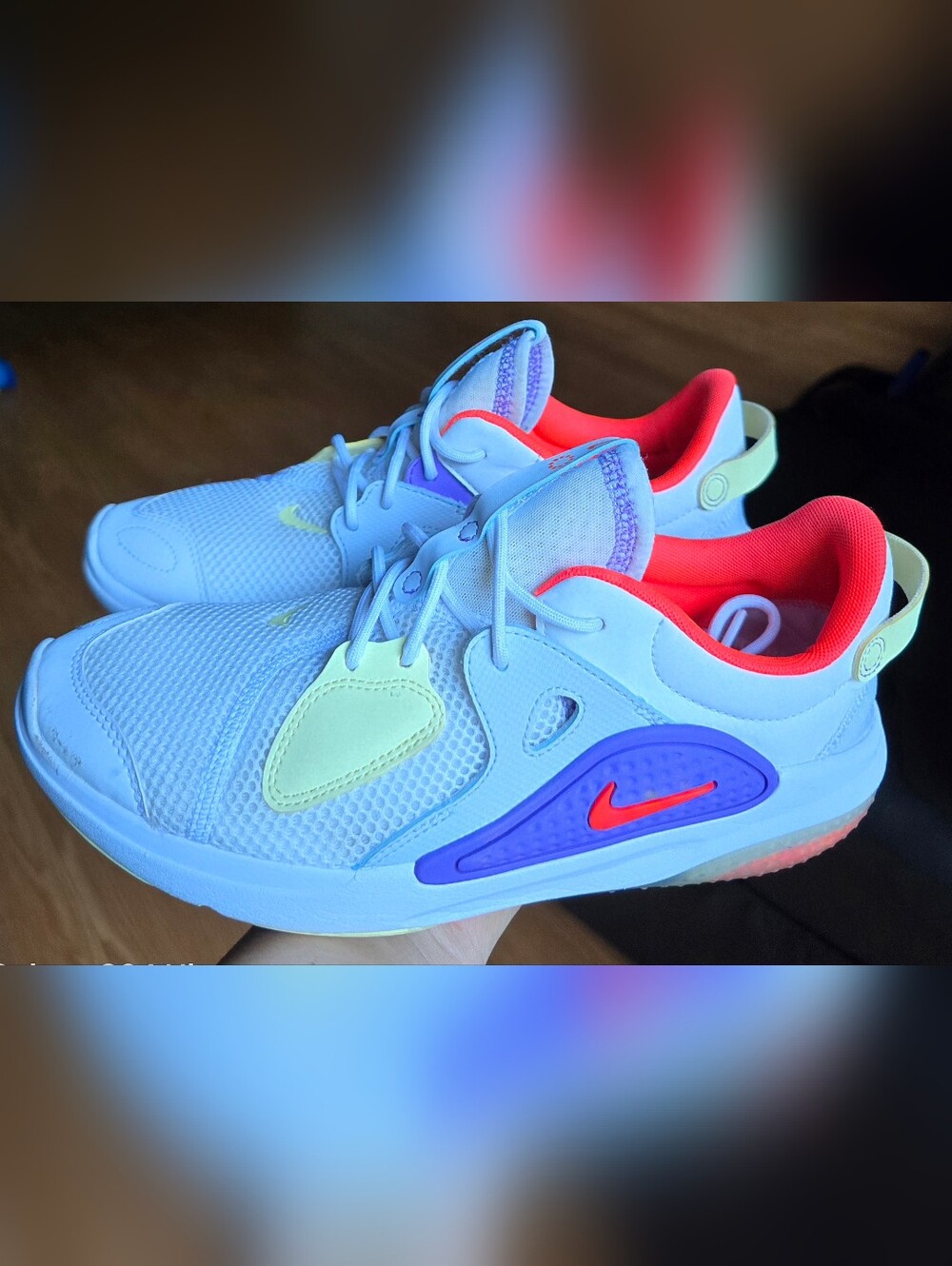 Sz 7.5 Men's NIKE JOYRIDE CC 'White Bright Crimson/Atomic Violet